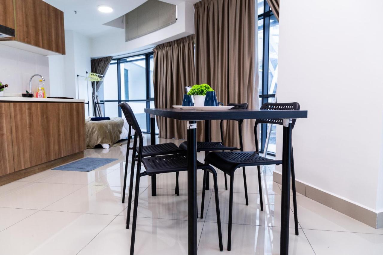 Studio Units At Pacific Tower Near Jaya One By Comfyasia Petaling Jaya Exterior foto